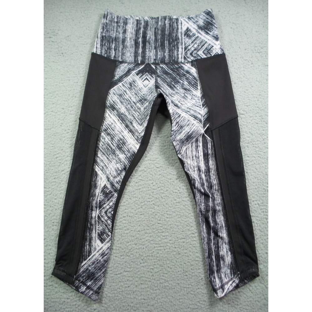 Lululemon Leggings Womens Size 6 White Black Hot To Street‎ Crop Stretch Yoga